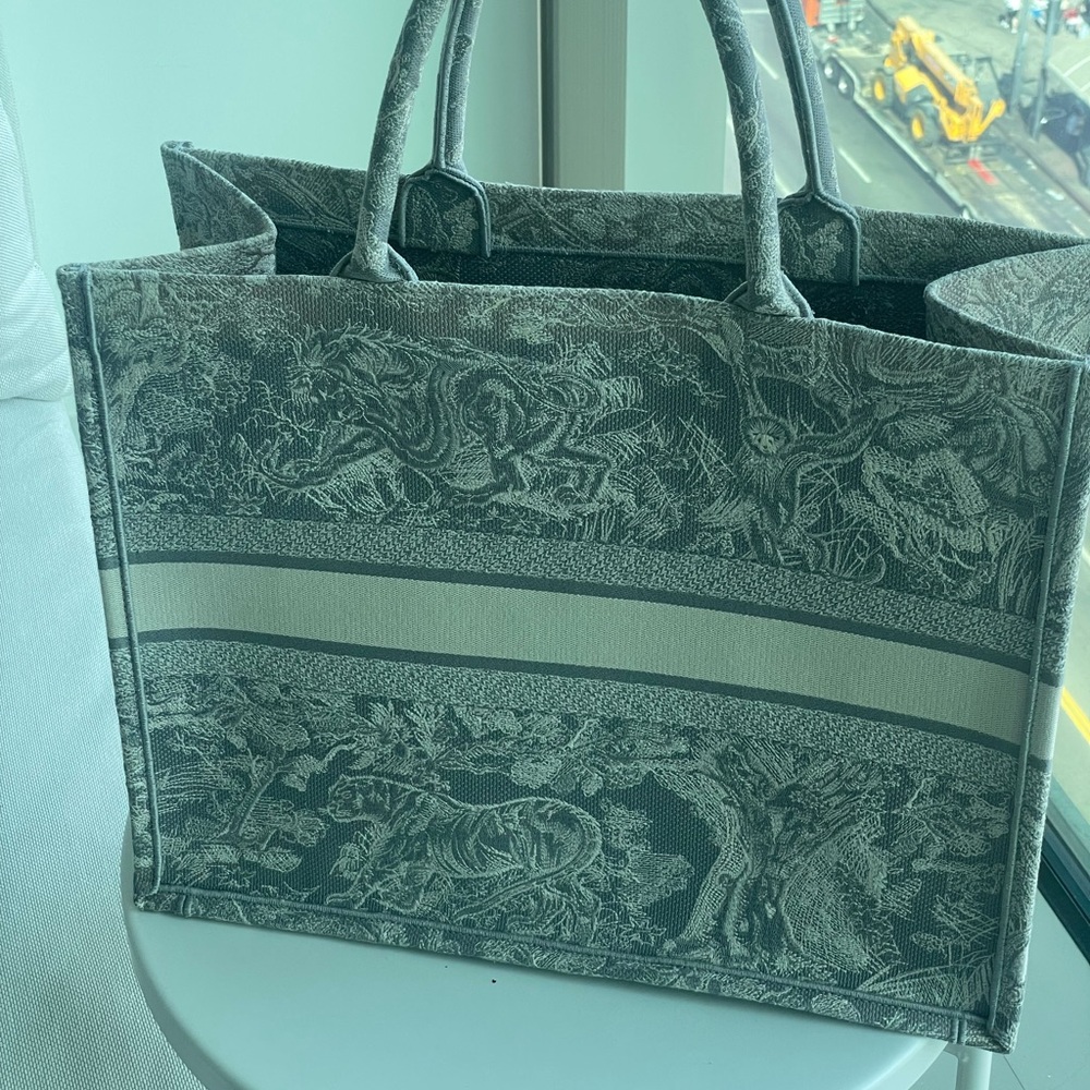 Large Dior Book Tote - Picture 12 of 12